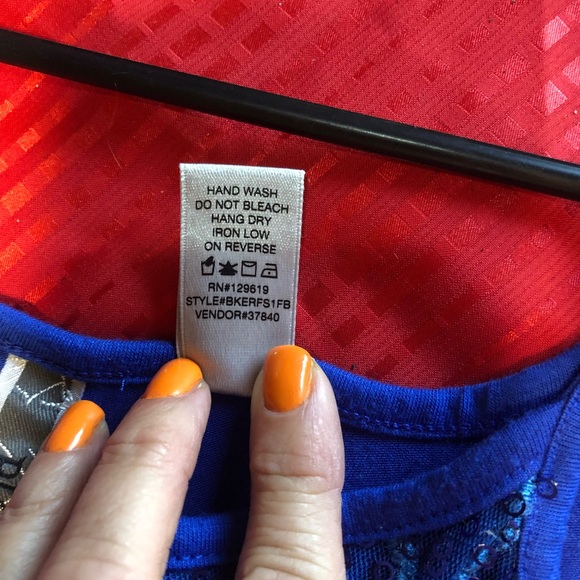 BKE Vibrant Blue Sequin Tank Top - Picture 5 of 11